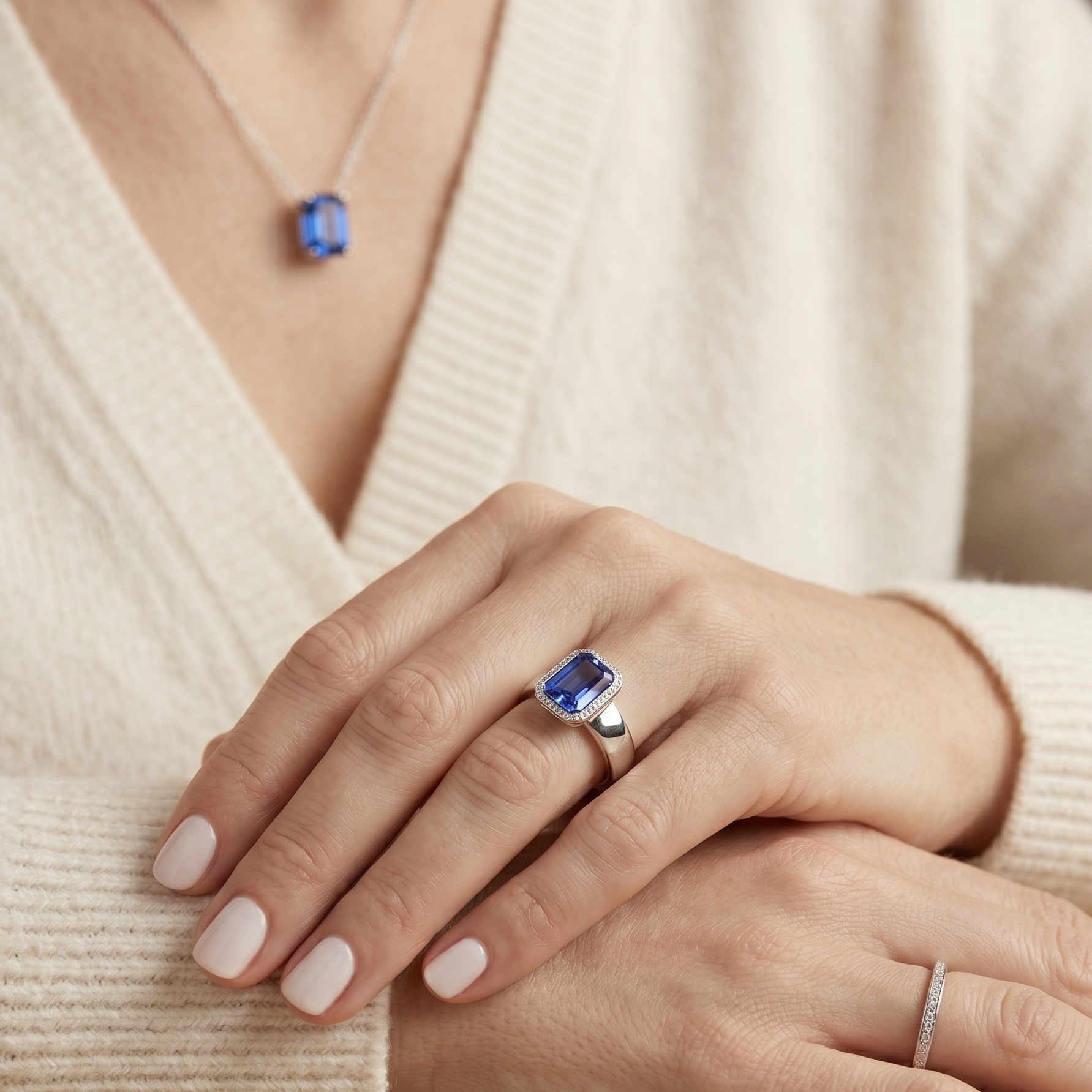 Ceylon Blue Sapphire Octagon, 1.40ct Secondary image